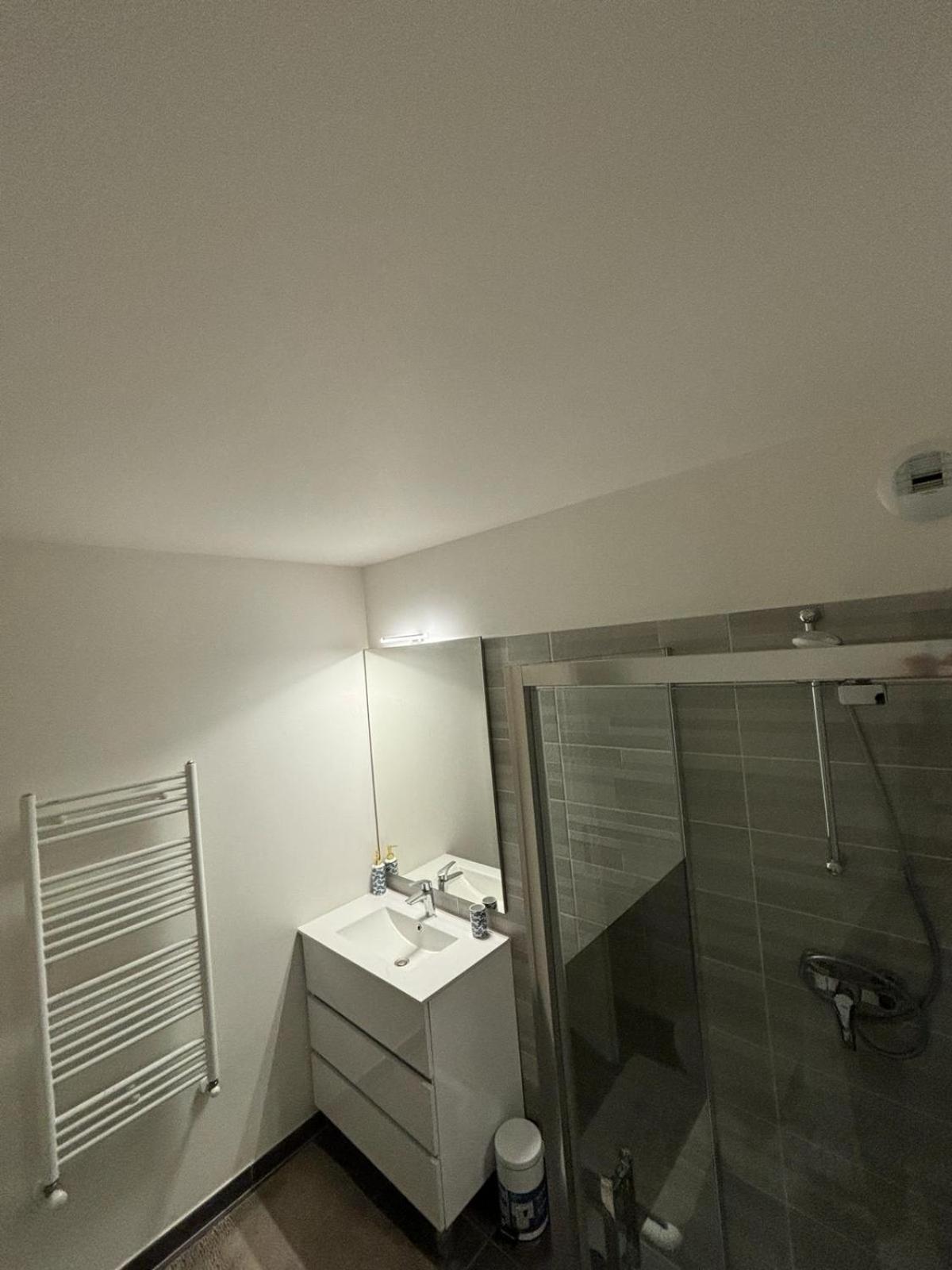 2 Pieces Standing Entre Disneyland Et Paris Apartment Neuilly-Plaisance